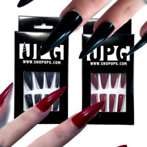 POLISHED STILETTO NAILS